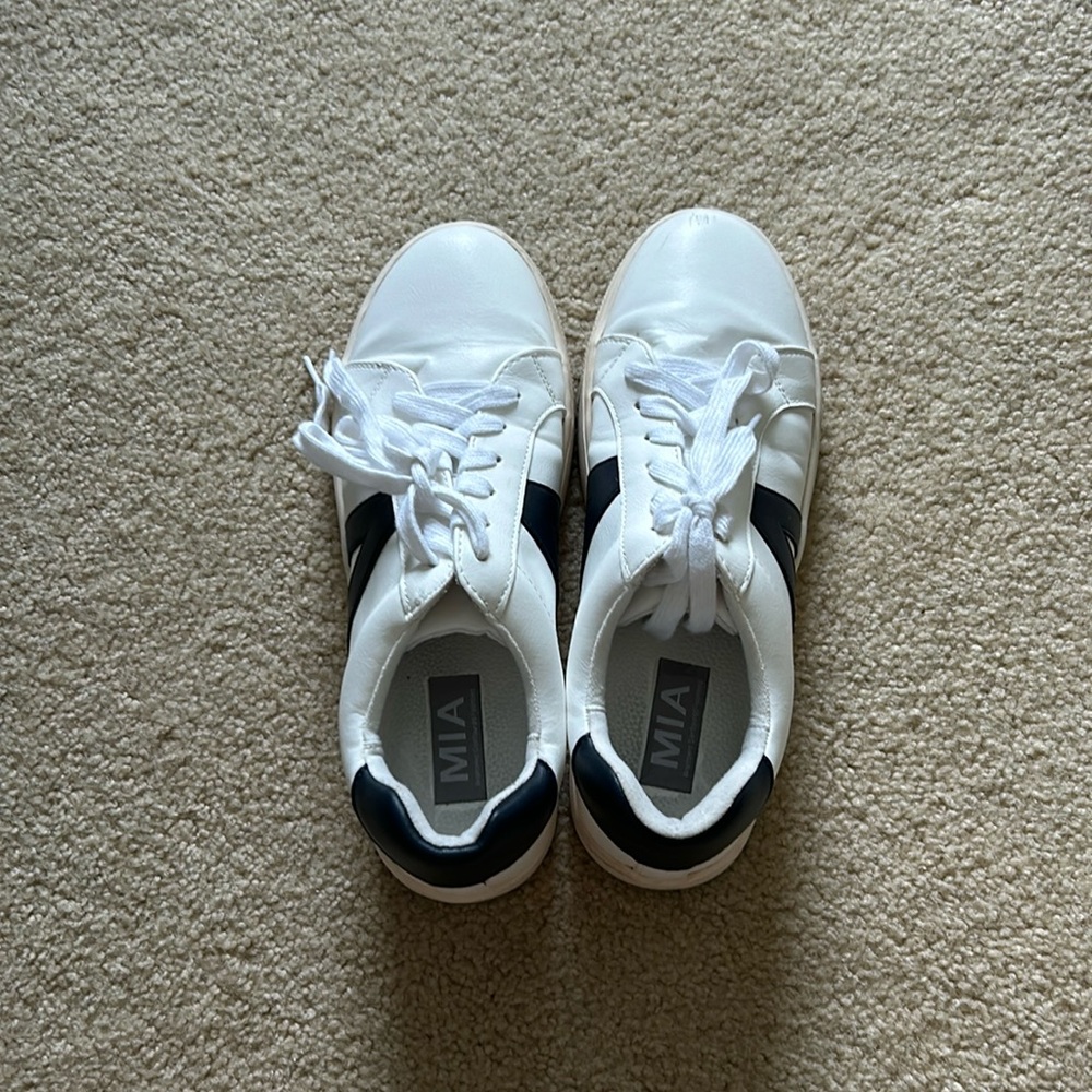 MIA lightly worn black and white sneakers size 7.5